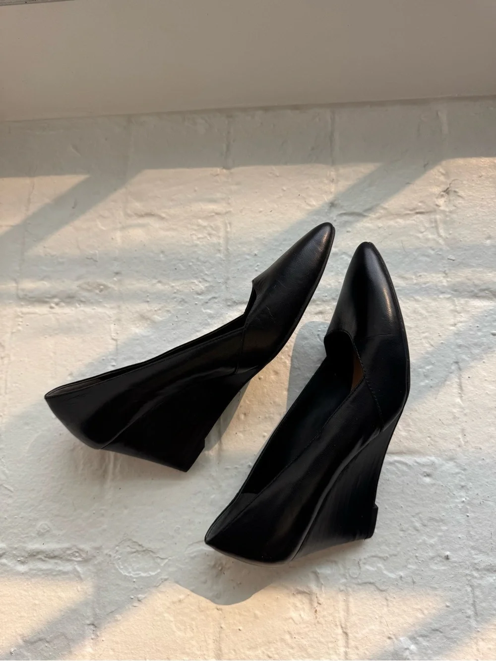 Franco Sarto ‘Frankie’ Black Leather Pointed-Toe Wedge Pumps